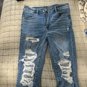 American Eagle Jeans. Size 8. Ripped